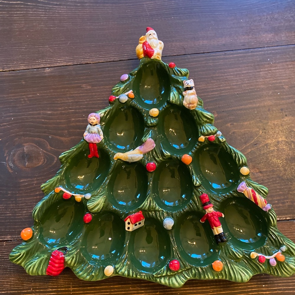 Spode Green Christmas Tree Egg Plate